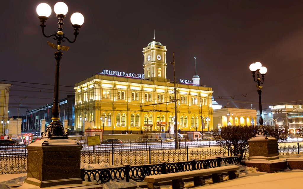 Ленинградский вокзал фото